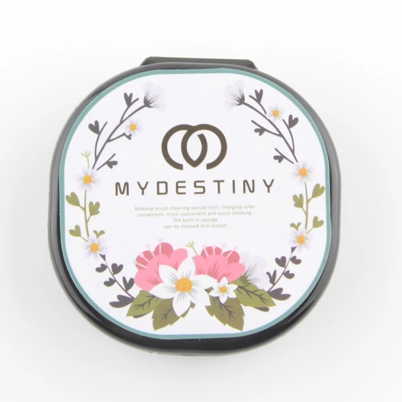 🔴 5/$20 Makeup brush color cleaner NEW - Picture 3 of 5